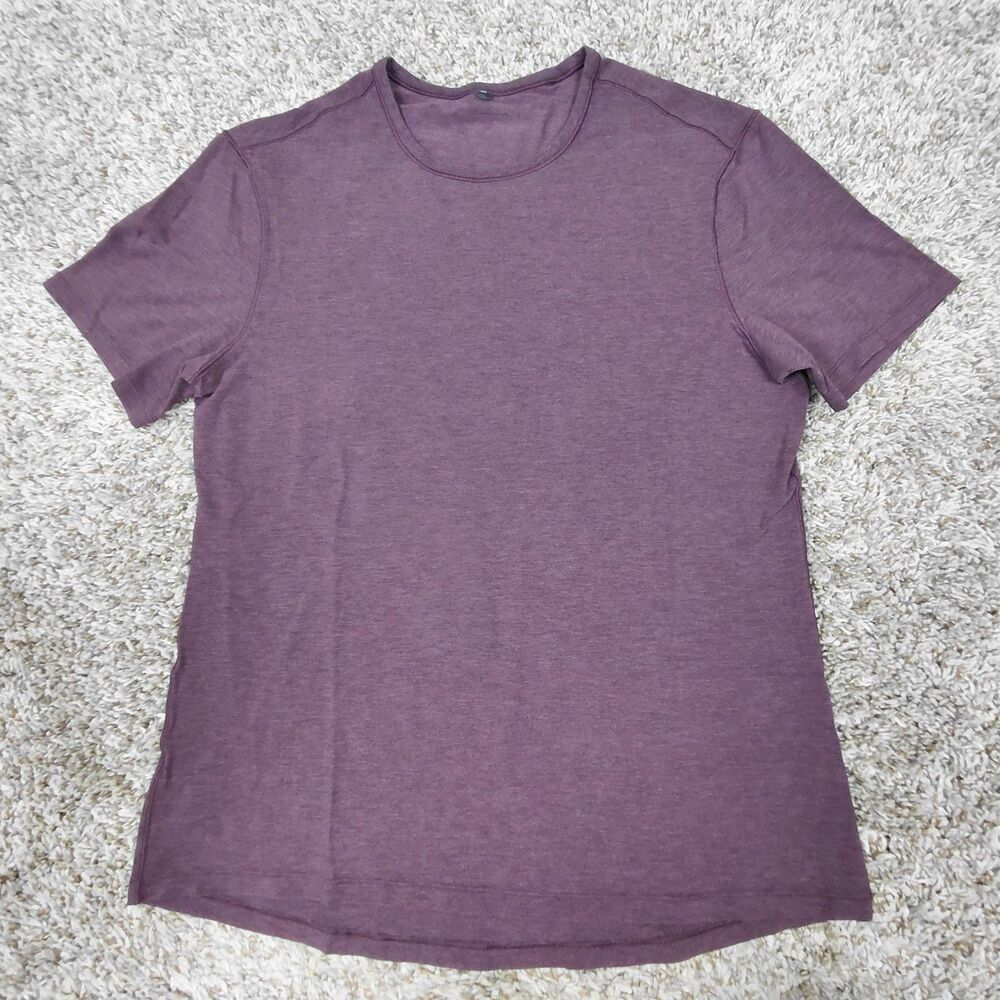 Lululemon 5 Year Basic Tee Shirt Mens Size Small Maroon Short Sleeve Crew Neck